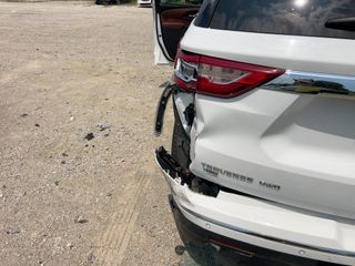 2018 Chevrolet Traverse High Country - Primary Damage Right Image